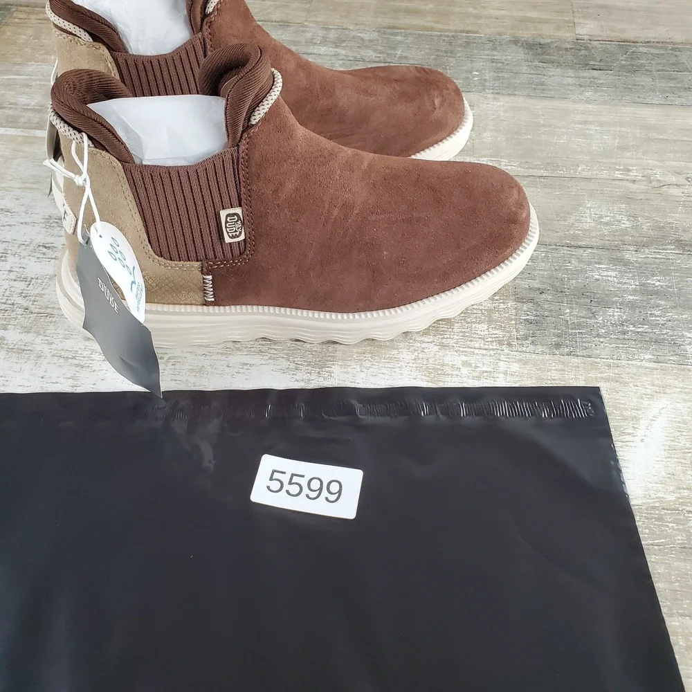Hey Dude Branson Suede Animal Novelty Womens Chelsea Boots Sz 7 Brown Snake